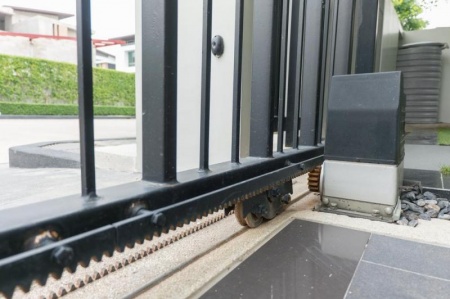 Comment r&eacute;ussir l'installation de votre portail s&eacute;curis&eacute; ?